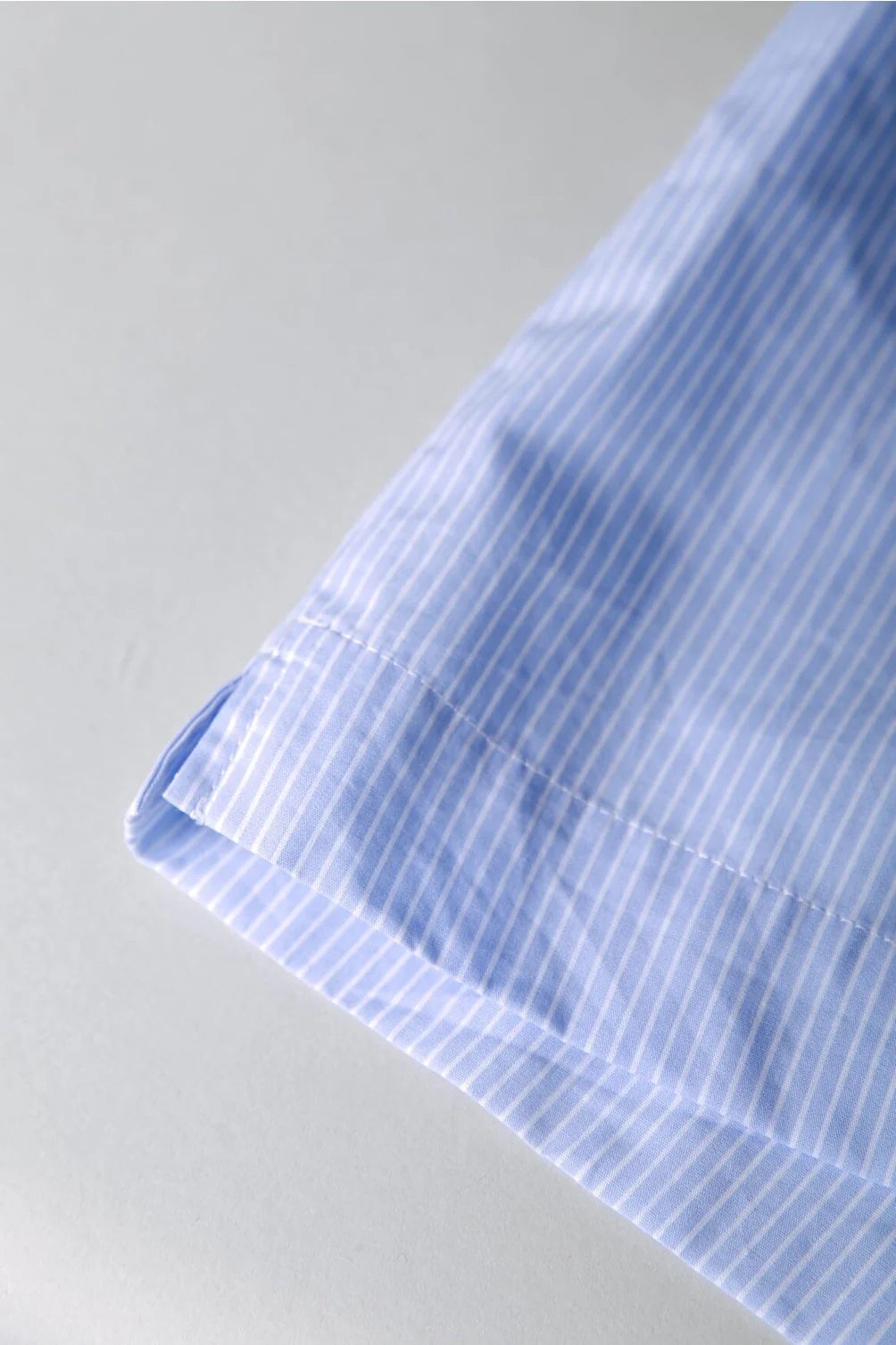 Lyn Striped Short