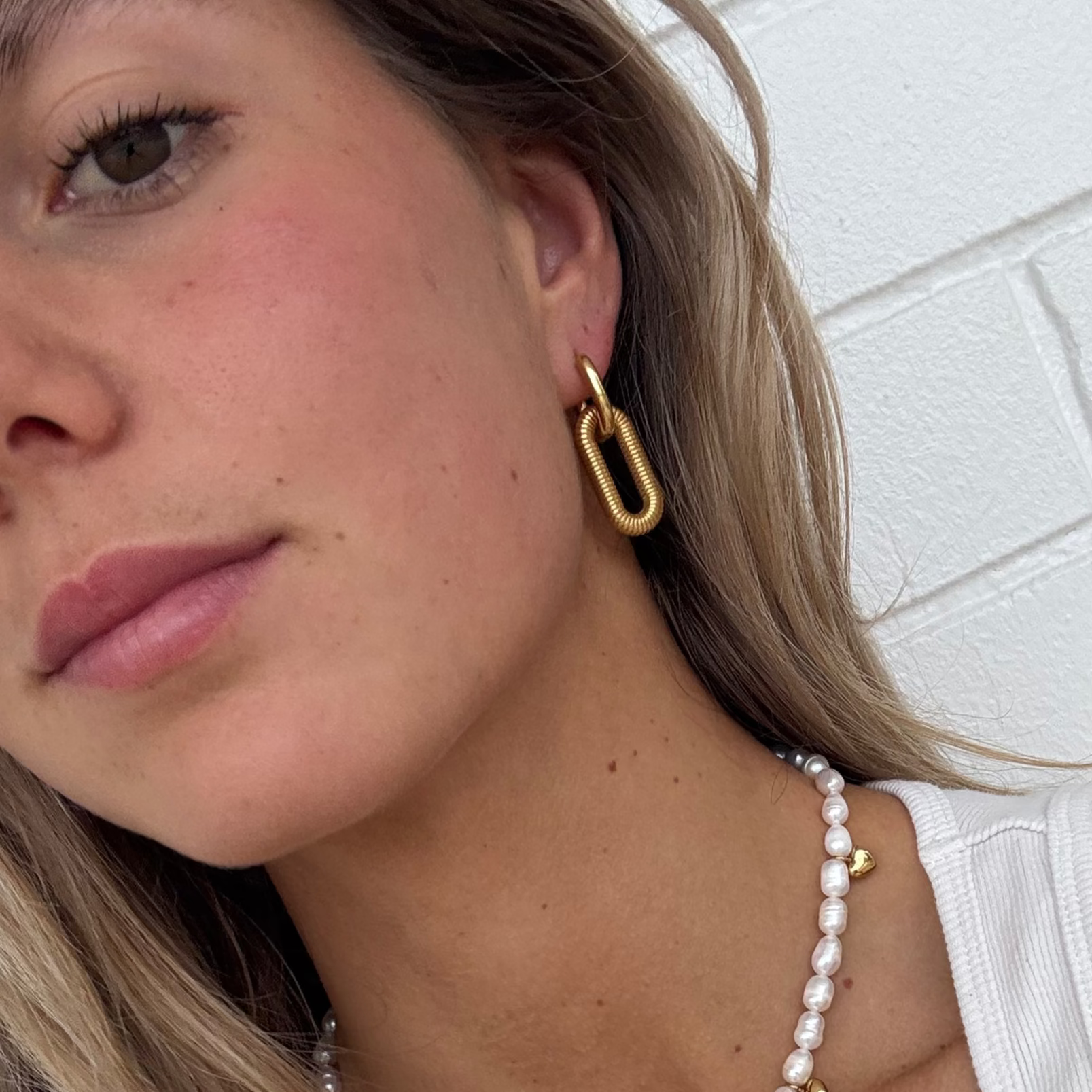 Sunlink 18k Gold Plated Hoops