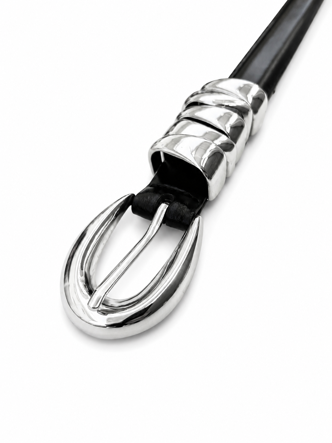 Molten Silver Loop Belt – Black